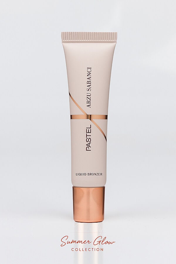 Pastel X Arzu Sabancı Işıltılı ve Doğal Bronz Görünüm Liquid Bronzer